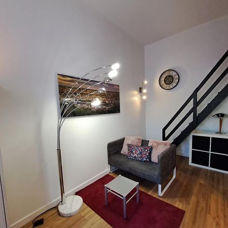 Studio Cosy Entierement Renove A Deux Pas De Lyon Fontaines-sur-Saone エクステリア 写真