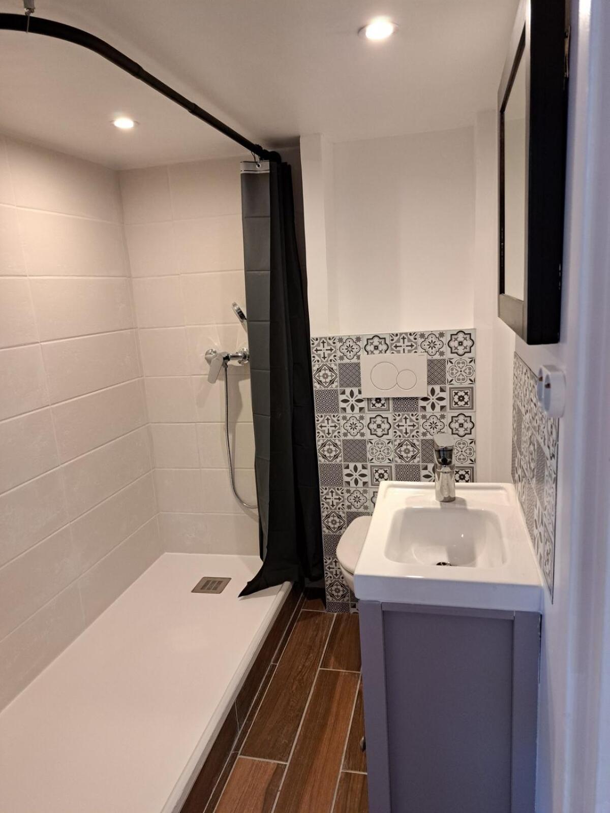 Studio Cosy Entierement Renove A Deux Pas De Lyon Fontaines-sur-Saone エクステリア 写真